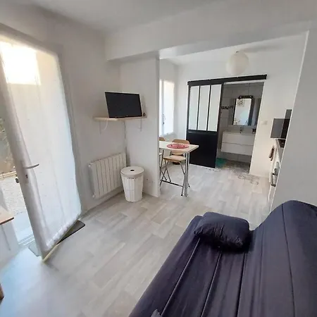 Apartment Neuf Confortable A 10 Min A Pied De La Gare Nimes