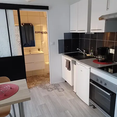Appartement Neuf Confortable à 10 Min à Pied De La Gare Nîmes