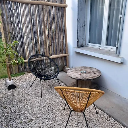 Neuf Confortable A 10 Min A Pied De La Gare Appartement *