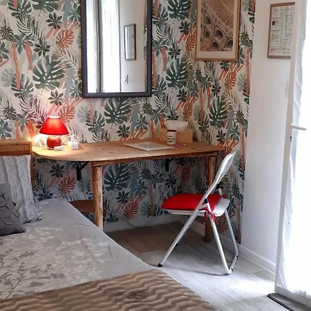 شقة Studio Confortable Terrasse & Gare Et Centre 10 Min A Pied نيم