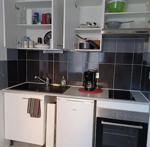 Neuf Confortable A 10 Min A Pied De La Gare *