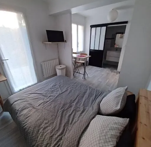 Neuf Confortable A 10 Min A Pied De La Gare