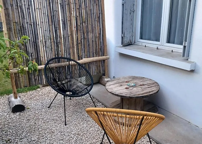 Neuf Confortable A 10 Min A Pied De La Gare Apartmán *